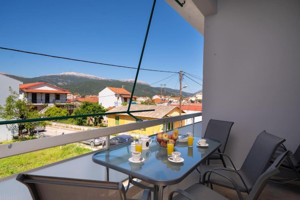 Vasilakis Apartment サミ エクステリア 写真