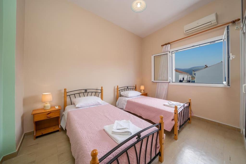 Vasilakis Apartment サミ エクステリア 写真